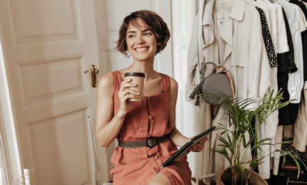 custom-closets-builder-las-vegas-600x363