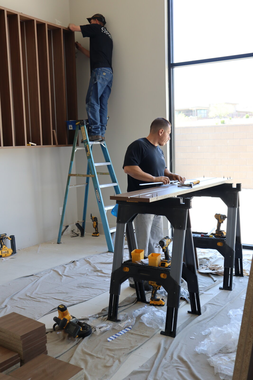 Closets Las Vegas installers building a custom unit